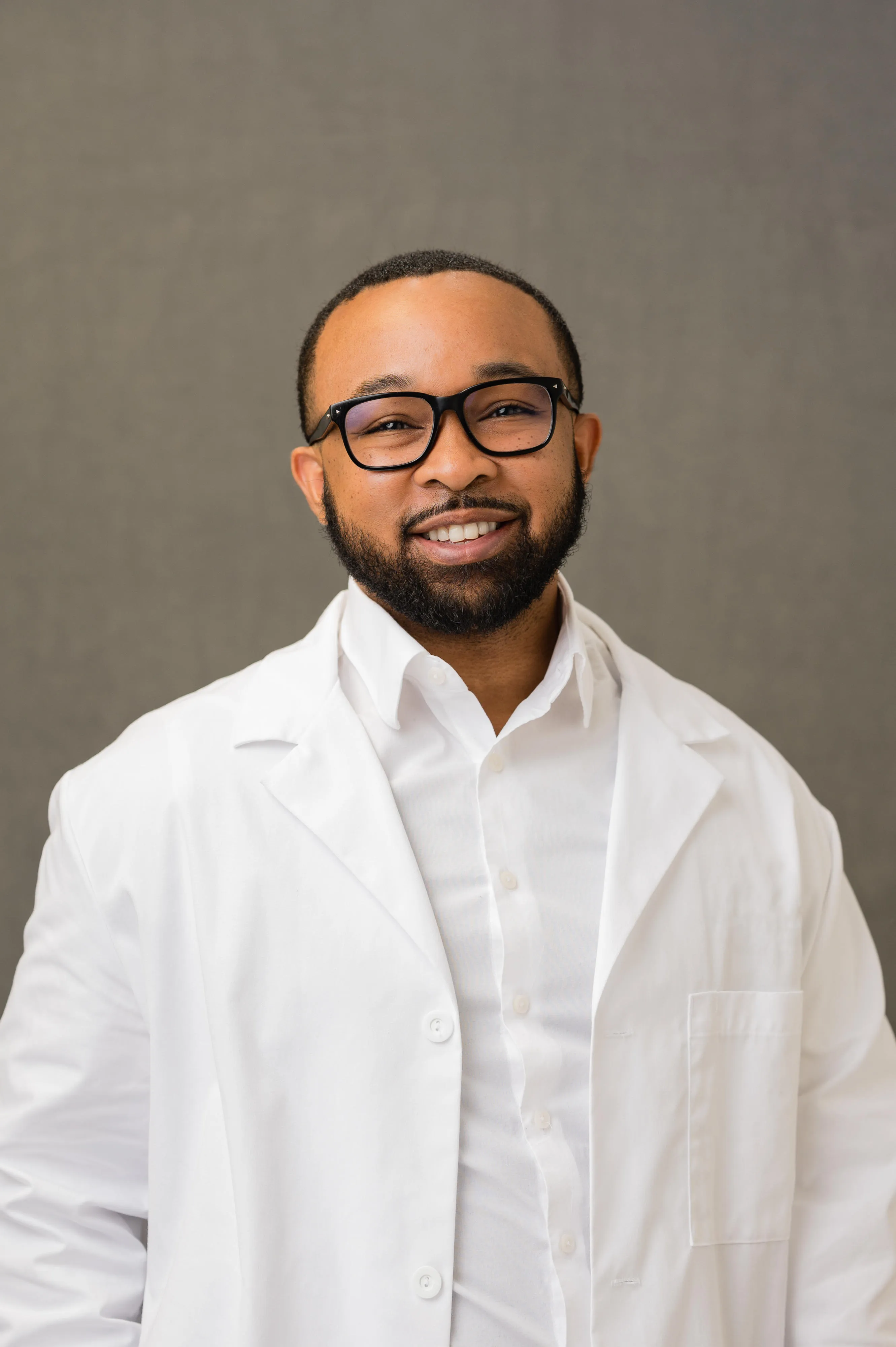 Dr. Errol Scarlett, DPM - Cartersville, GA - Podiatry