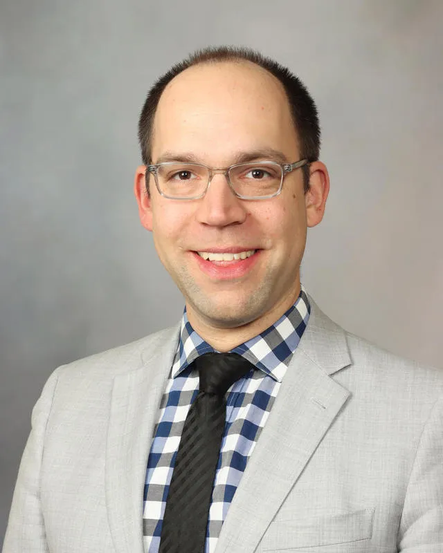 Dr. Andrew N. Rosenbaum, MD - Rochester, MN - Cardiovascular Disease, Cardiologist
