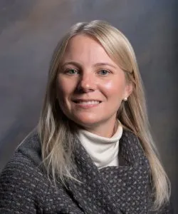 Dr. Beth Peterson - Mount Pleasant, TX - Surgery, General Surgeon