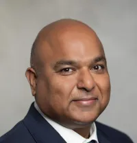 Dr. Vineet Hansaria, MD, FACP, FHM - West Bend, WI - Hospital Medicine