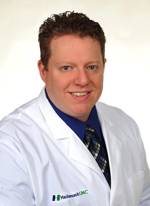 Dr. Geoffrey B Pelz, MD - Hackensack, NJ - Thoracic Surgery, Thoracic Surgical Oncology