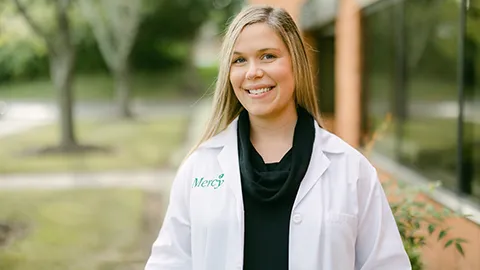 Caitlin Averill, CRNP - Reisterstown, MD - Nurse Practitioner