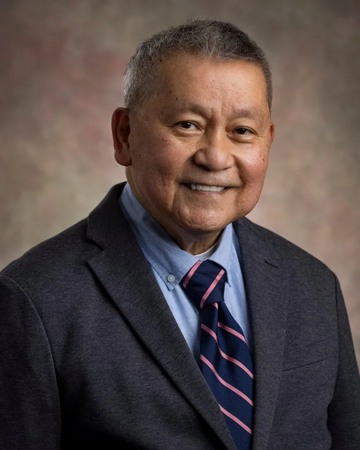 Dr. Deogracias Rodriguez Estrada, B.S., M.D. - Waupaca, WI - Hospital Medicine, Hospitalist