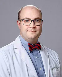 Dr. Albert Pavalonis, DO - Lynchburg, VA - Surgery