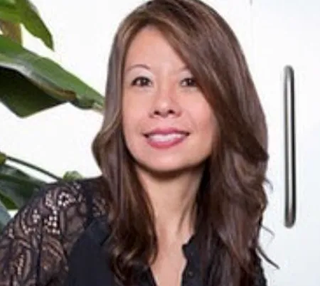 Dr. Allison A Guyen, MD - Miami Beach, FL - Podiatry