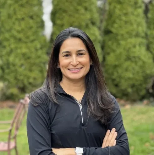 Dr. Hina Sureshbhai Sheth - Narberth, PA - Physical Therapy