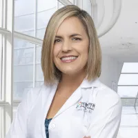Dr. Carisa Pearce, MD - Wellington, FL - Orthopedic Surgery, Physical Medicine & Rehabilitation, Sports Medicine