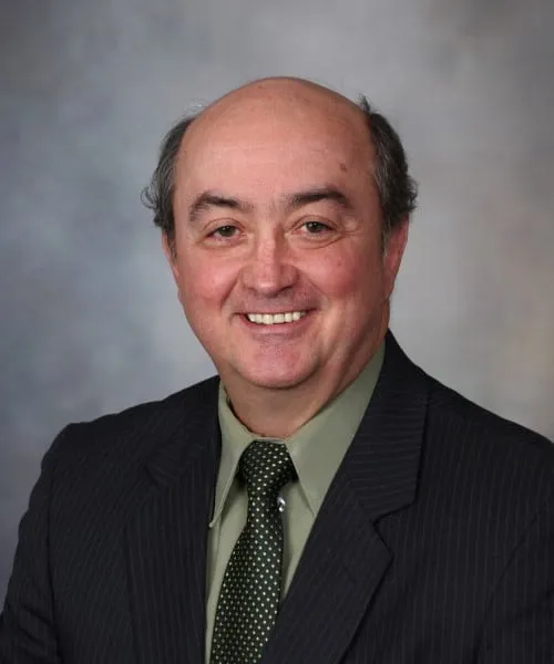 Dr. Julian R Molina, MD - Rochester, MN - Oncology, Thoracic Surgery