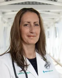 Laura L Graham, PA-C - Maumee, OH - Internal Medicine