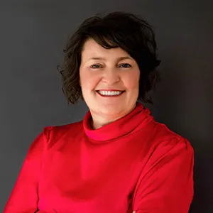 Dr. Stephanie Stitt - West Des Moines, IA - Family Medicine