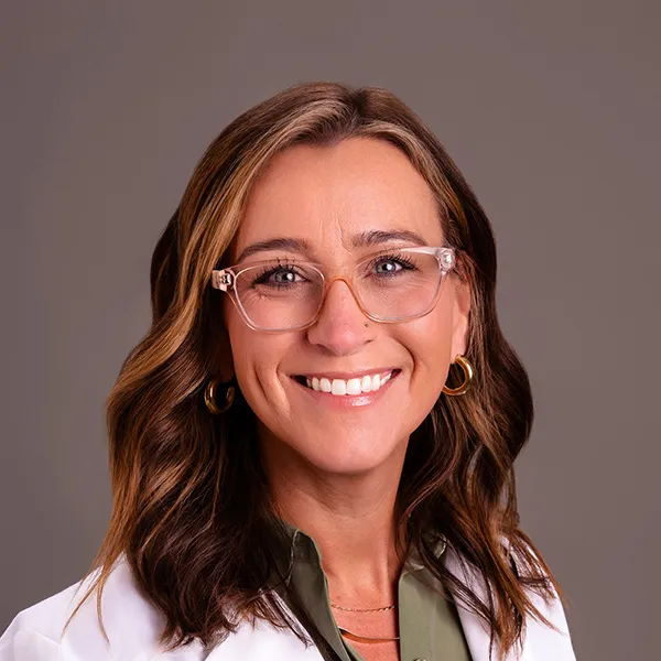 Angelee M Geisler, FNP - Columbia, MO - Nurse Practitioner, Orthopedic Surgeon