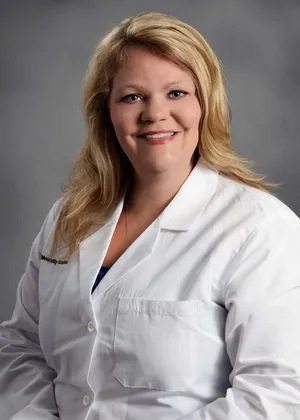 Sherry Armitage, CNP - Elyria, OH - Nurse Practitioner, Gastroenterology, Family Medicine, Gastroenterologist