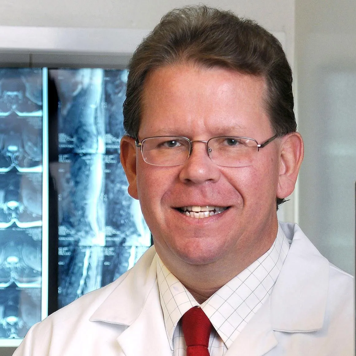 Dr. James Christopher Farmer, MD - New York, NY - Orthopedic Surgery, Orthopedic Spine Surgery