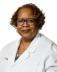 Dr. Monica Olenna Watts, MD - Senoia, GA - Family Medicine