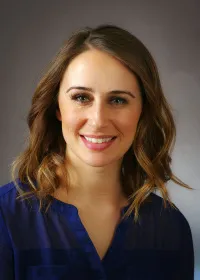 Lauren Fields, APRN, AGNP-C - Merriam, KS - Nurse Practitioner