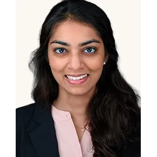 Dr. Kinza Ahmad, MD - Everett, WA - Ophthalmology, Ophthalmologist