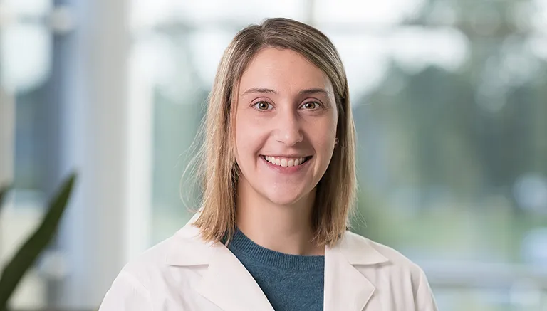 Dr. Courtney Elizabeth Watza - Chesterfield, MO - Pediatrics, Internist/pediatrician