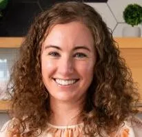 Dr. Lindsay Nicole Ogle, MD - St Louis, MO - Family Medicine