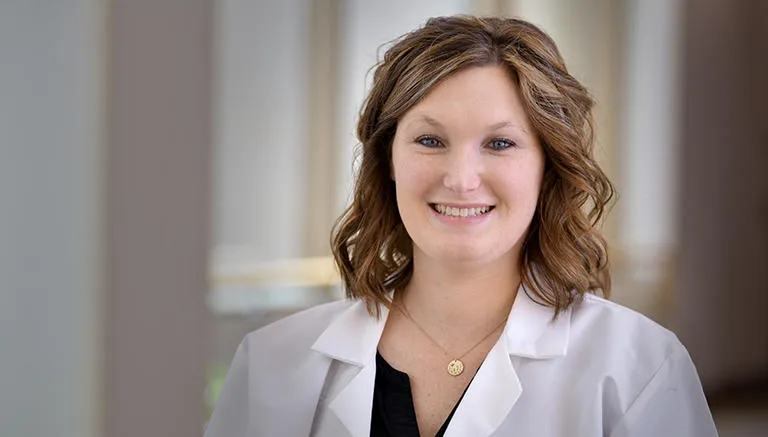 Dr. Lauren Elise Mendicki - Pittsburg, KS - Family Medicine