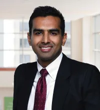 Dr. Samrat Khanna, MD - Kankakee, IL - Pulmonology, Internal Medicine