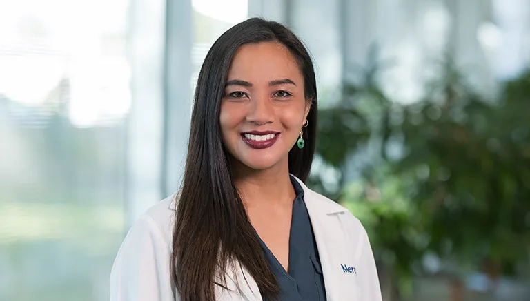 Dr. Sirivan Suon Seng - Saint Louis, MO - Critical Care Medicine, Critical Care Specialist