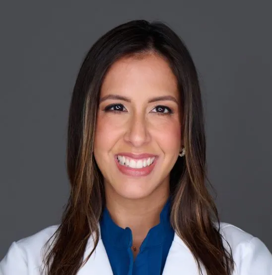 Dr. Alma Gabriela Regnault, OD - Weston, FL - Optometry