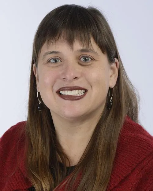 Dr. Elizabeth M Doyle, MD - Shepherdsville, KY - Internal Medicine, Internist/pediatrician