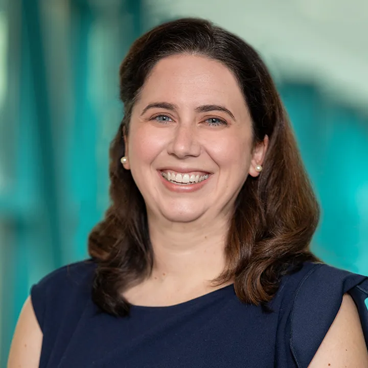 Dr. Kathrin M Parisi