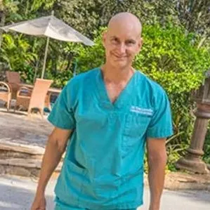 Dr. Thomas Latrielle, DC