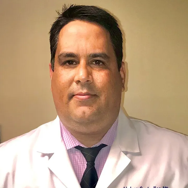 Dr. Liuber Carballar Alberteries, MD - Tampa, FL - Internal Medicine