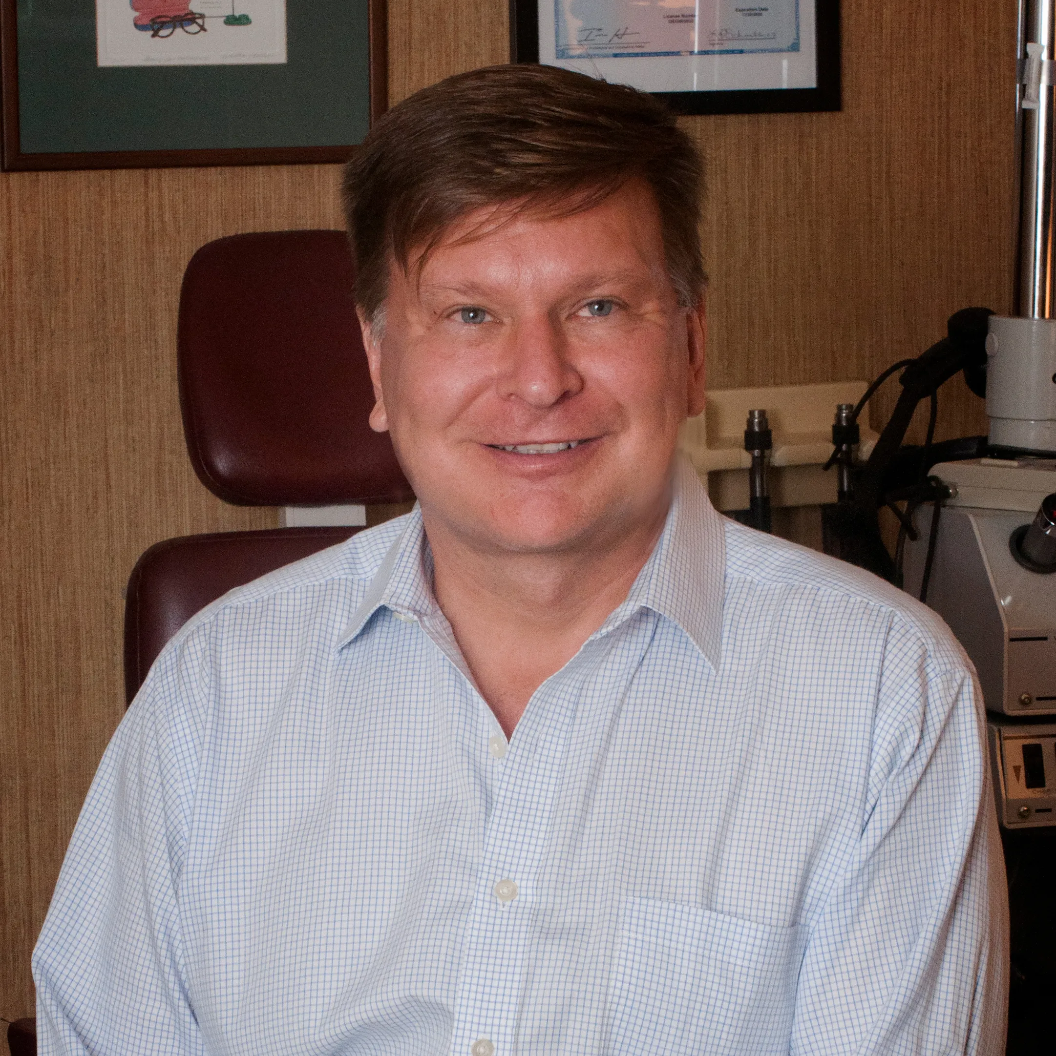 Dr. John T Kardos - Vienna, VA - Optometry