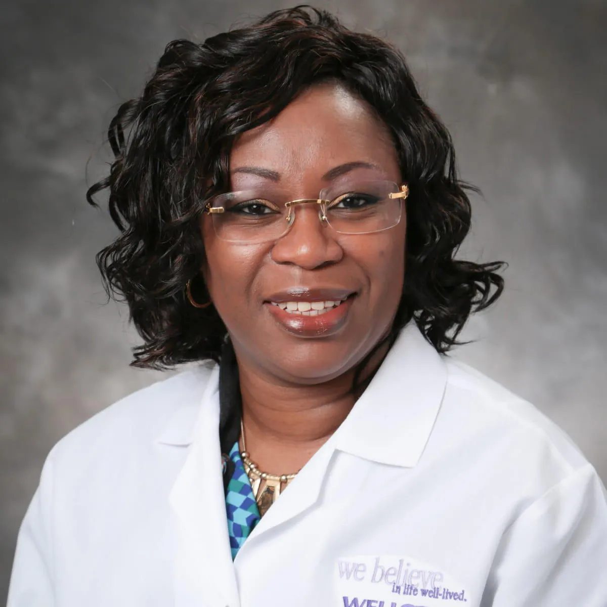 Dr Mopelola Isola - Kingman, AZ - Internal Medicine, Hospital Medicine