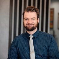 Dr. Gavin Charles Spennewyn - Urbandale, IA - Chiropractor