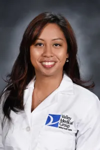 Dr. Abigail Mercado, APN - Dumont, NJ - Internal Medicine