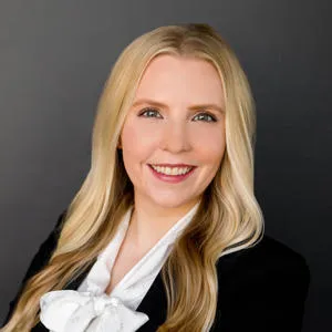 Dr. Taylor Johnson, DO - Waukee, IA - Family Medicine
