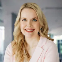 Elizabeth Mollard, CNM - Lincoln, NE - Midwifery