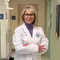 Laura Caristi, NP - Methuen, MA - Nurse Practitioner