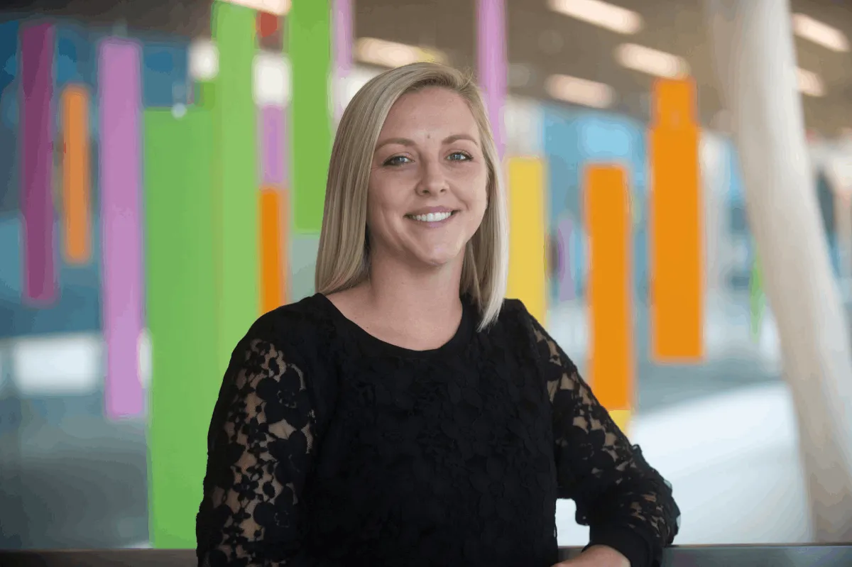Laurie Mcglynn - Lowellville, OH - Nurse Practitioner, Pediatrics, Internist/pediatrician