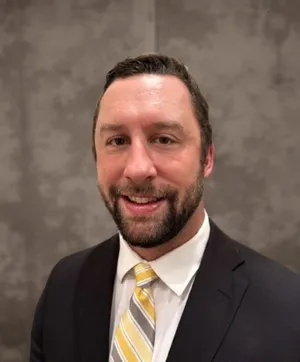 Dr. Joshua Lyons, MD - Beachwood, OH - Surgery, General Surgeon