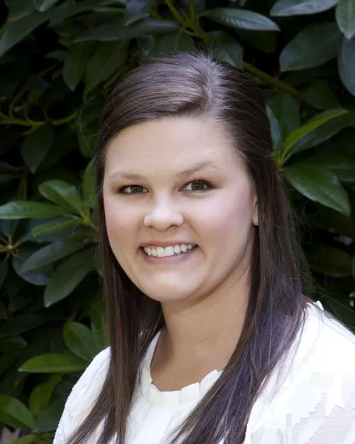Dr. Kimberly Alyse Britsch, DO - Newberg, OR - Family Medicine
