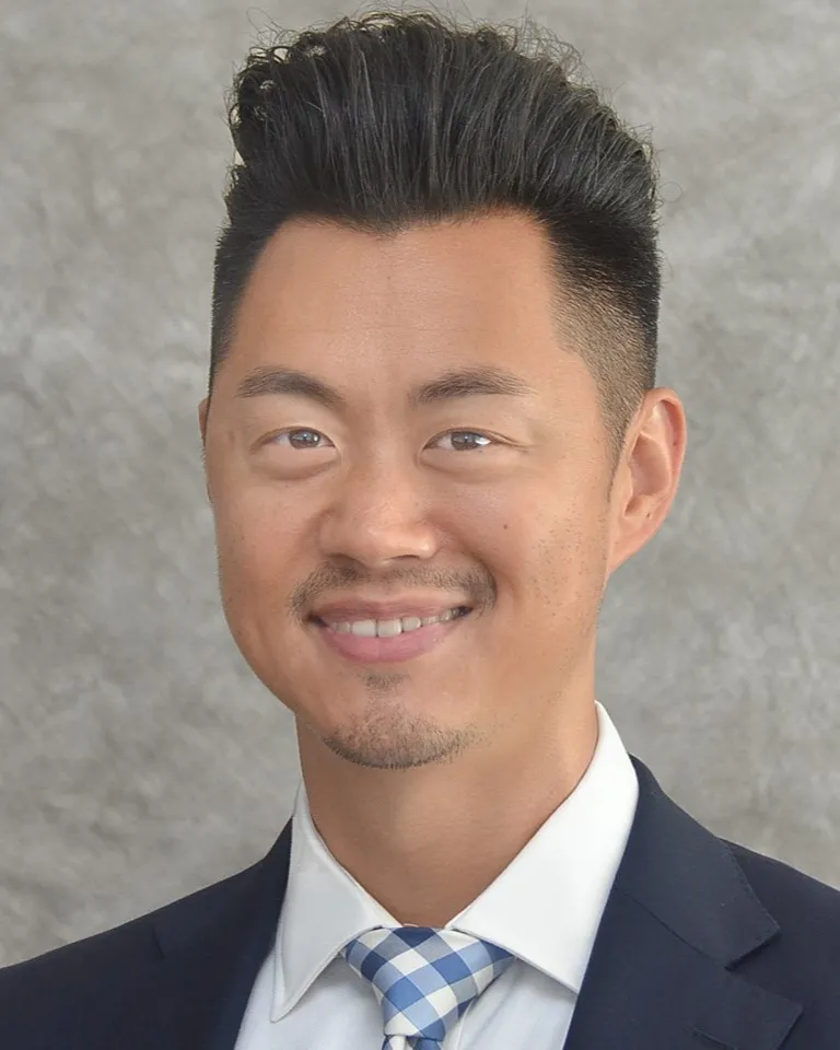Dr. Christopher Hwang - Burlington, NC - Ophthalmology, Ophthalmic Plastic Surgery, Ophthalmologist