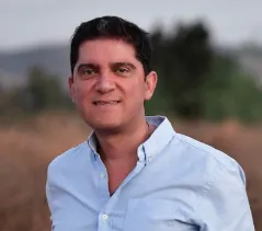 Dr. Jilber Fouladian, OD - Montrose, CA - Optometry