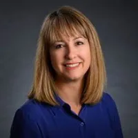 Dr. Julie Broyhill, MD - Woodburn, OR - Family Medicine