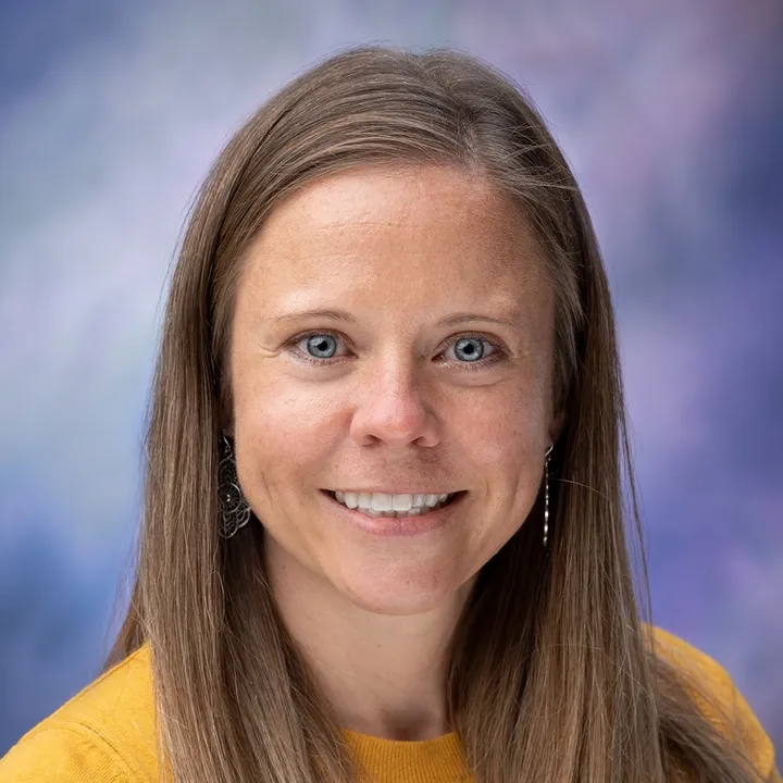 Jessica Hutchinson, CNP