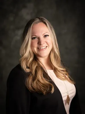 Dr. Chelsie Hensley, Au.D.