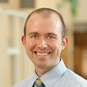 Dr. Benjamin J Heinzen, MD - Oshkosh, WI - Internal Medicine
