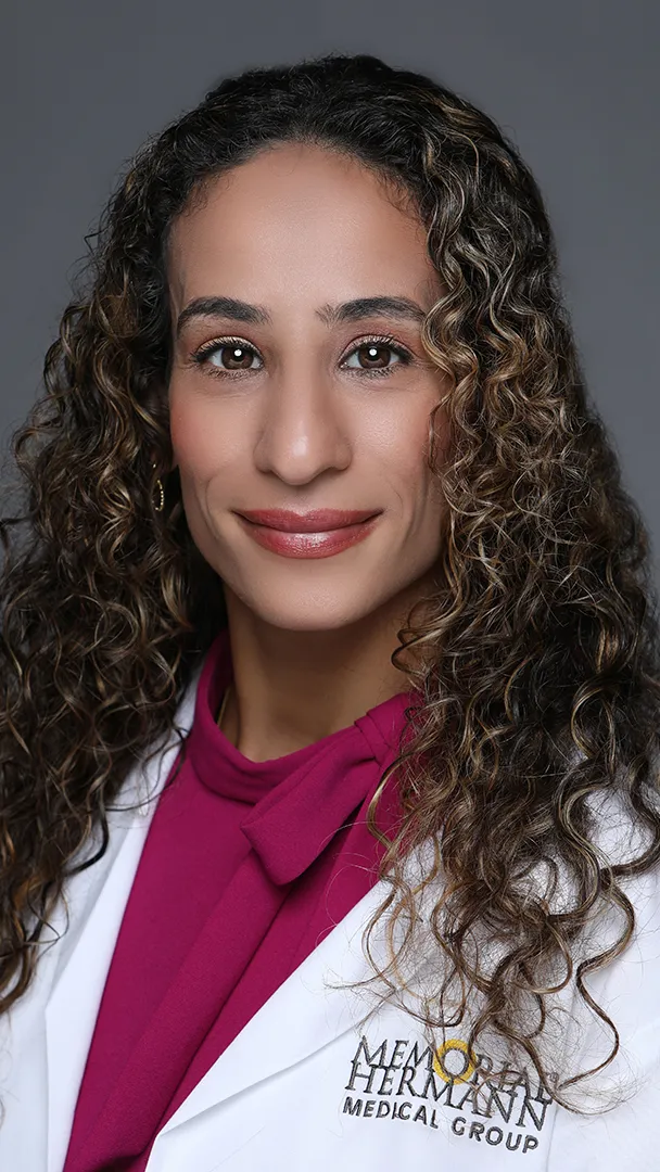 Dr. Renah Farhan, MD - League City, TX - Family Medicine