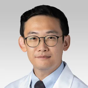 Dr. Shunqing Zhang, MD - McHenry, IL - Radiation Oncology, Radiation Oncologist