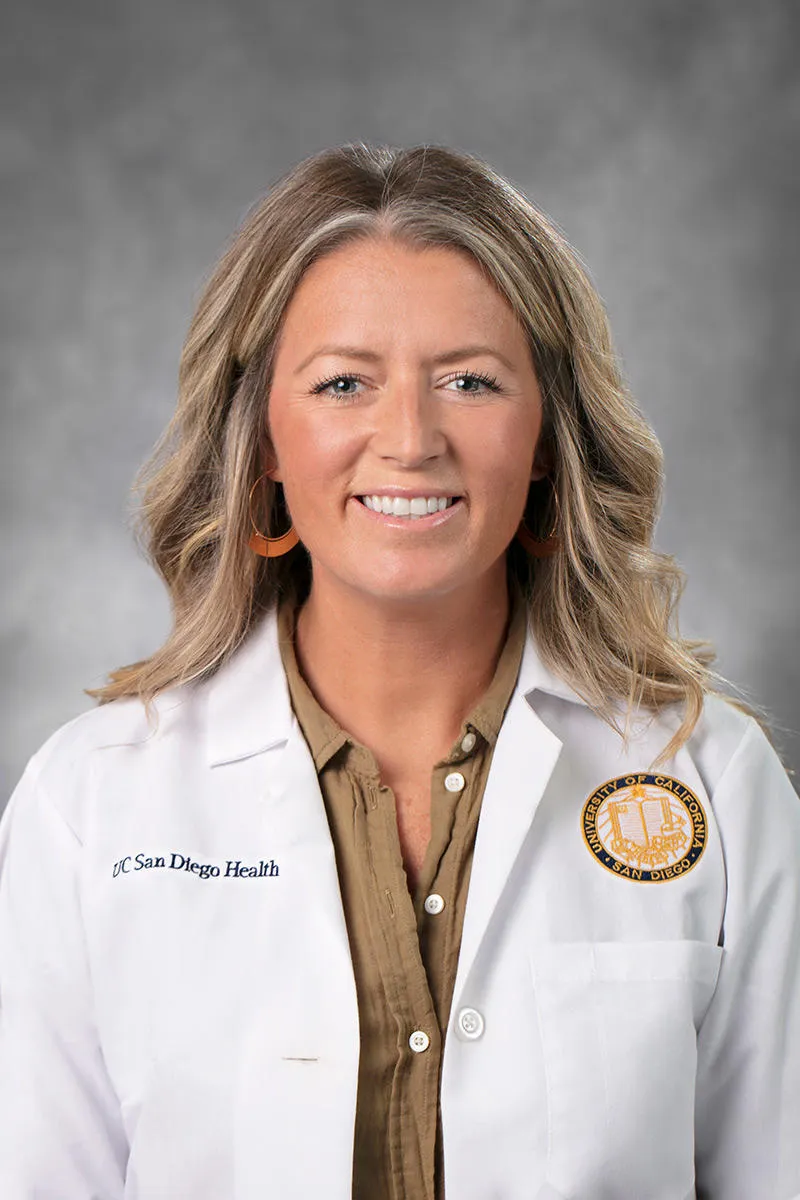 Dr. Caitlin Macmillen, DO - San Diego, CA - Family Medicine, Osteopathic Physician