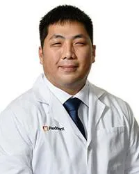 Dr. Miles Chia-Hung Wei, MD - Conyers, GA - Internal Medicine
